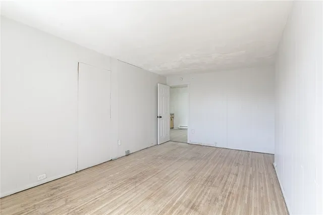 $1,000 | 85 Mapledale Street, Rochester, NY 14609