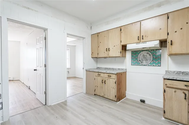 $1,000 | 85 Mapledale Street, Rochester, NY 14609