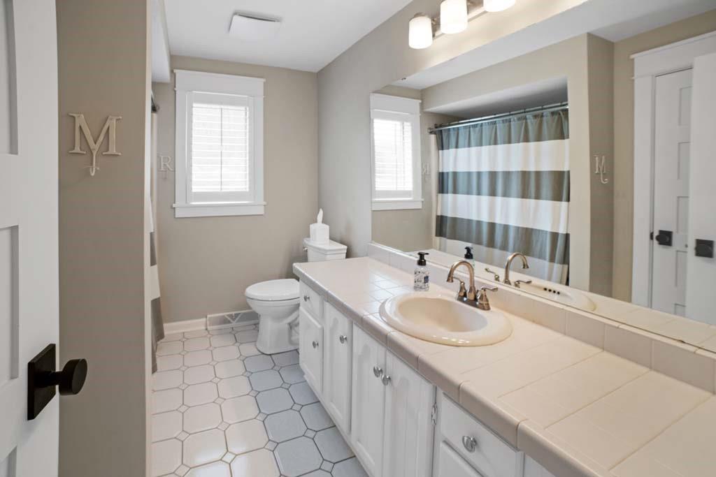 250 Overbrook Road Valencia, PA 16059 - Photo 17 of 20 Gallery Image 17
