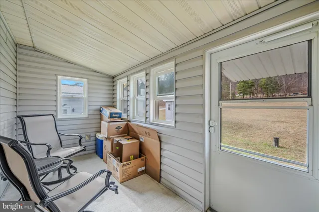 $259,000 | 28 Gray Ridge Lane, Berkeley Springs, WV 25411