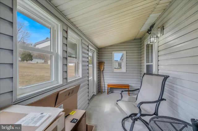 $259,000 | 28 Gray Ridge Lane, Berkeley Springs, WV 25411