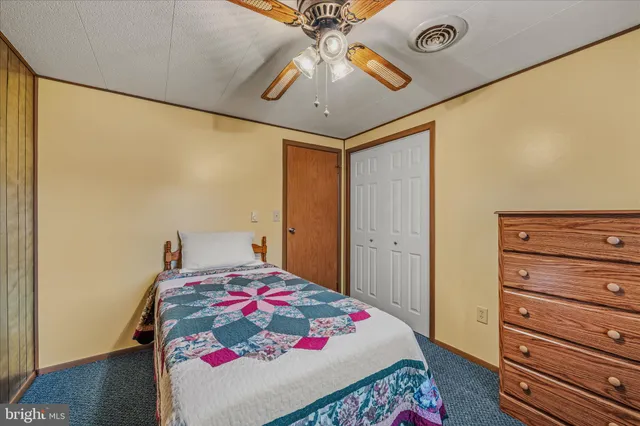 $259,000 | 28 Gray Ridge Lane, Berkeley Springs, WV 25411