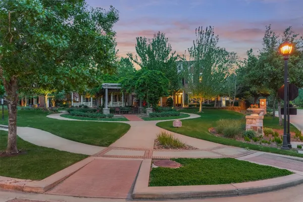 $2,400,000 | 2731 Lake Front Circle, The Woodlands, TX 77380