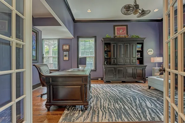 $2,400,000 | 2731 Lake Front Circle, The Woodlands, TX 77380