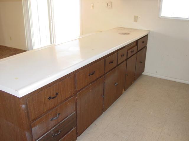 8239 West Osborn Road Phoenix, AZ 85033 - Photo 9 of 11 KITCHEN 3