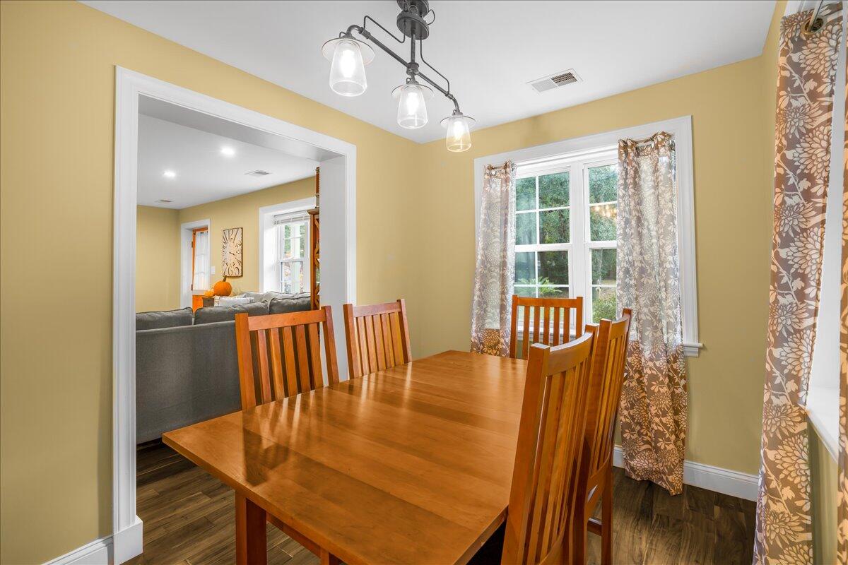 103 Rainbow Road Summerville, SC 29483 - Photo 9 of 27 09-DSC09263