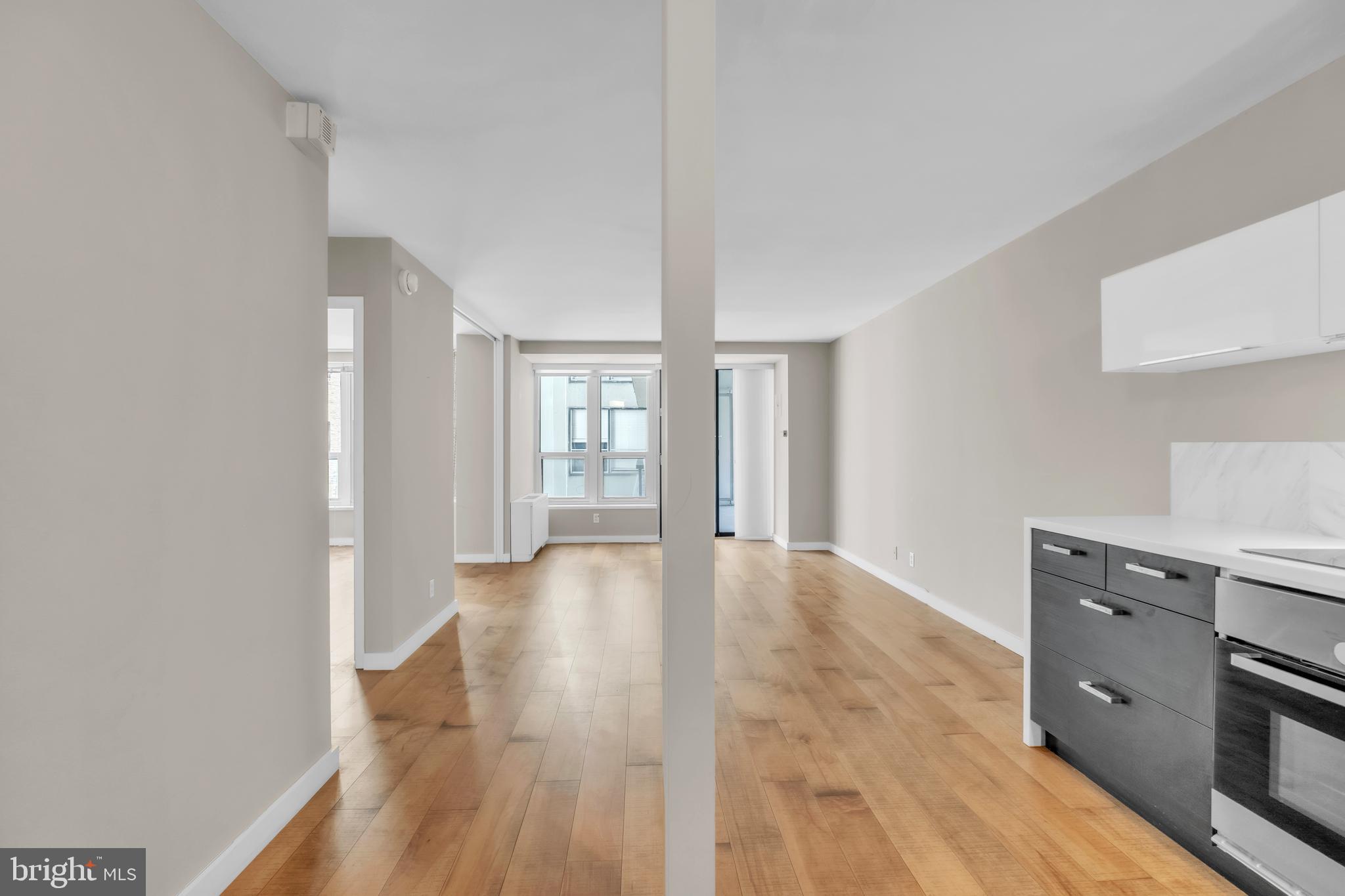 224-30 West Rittenhouse Square, Unit 1618 Philadelphia, PA 19103 - Photo 5 of 35