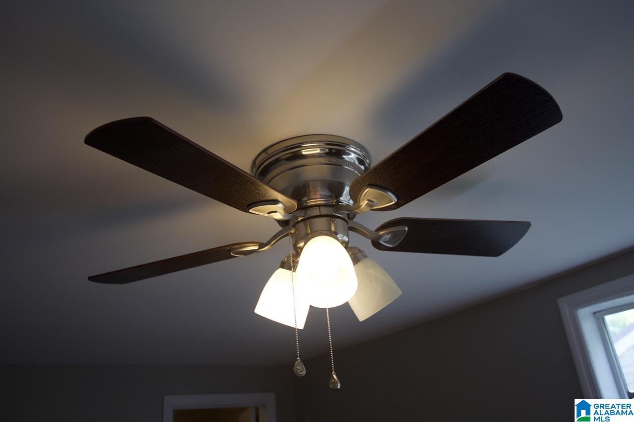 8403 Thomas Avenue Leeds, AL 35094 - Photo 15 of 34