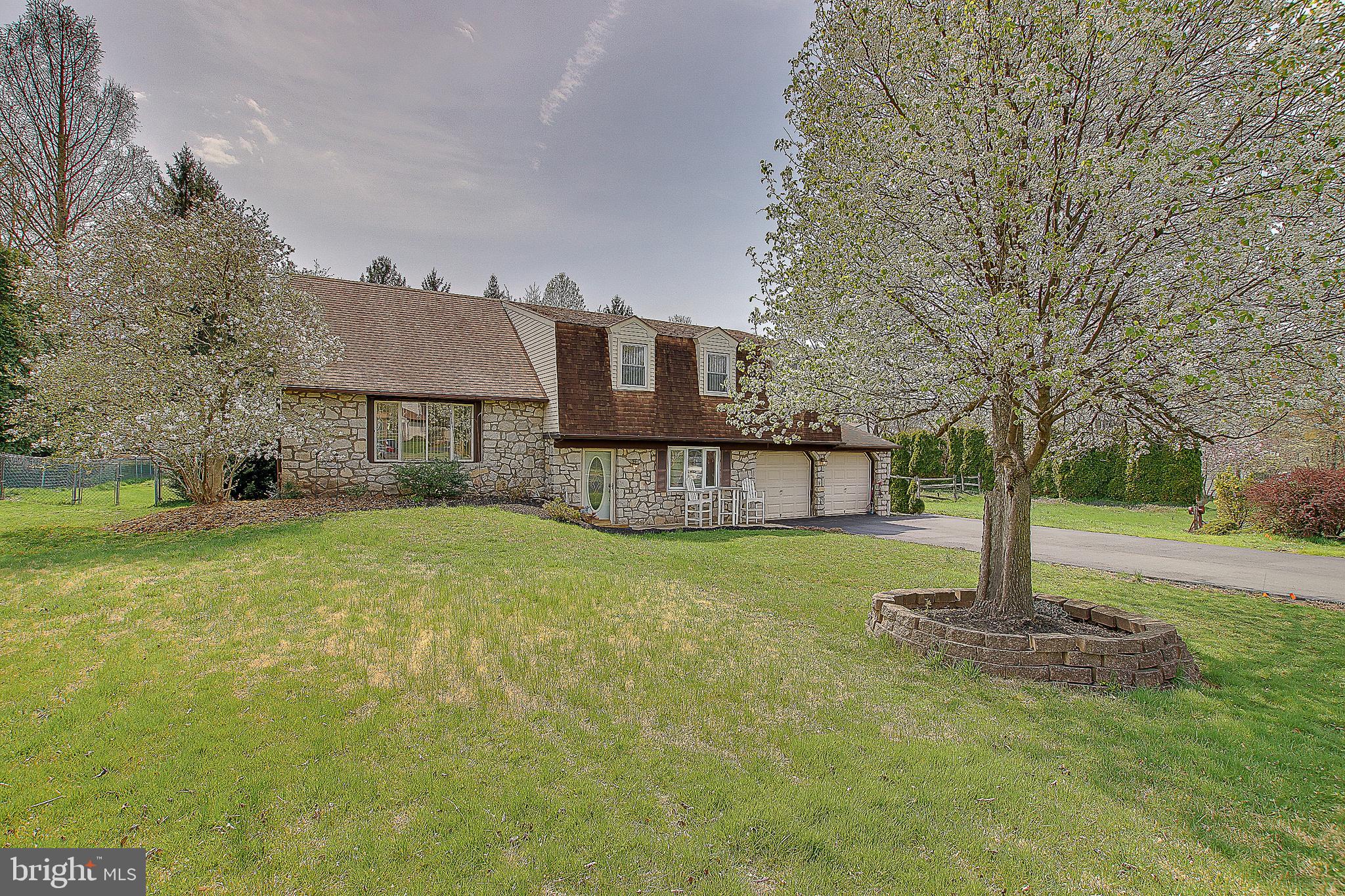 1103 Lavera Road Warminster, PA 18974 - Photo 1 of 35 Gallery Image 1