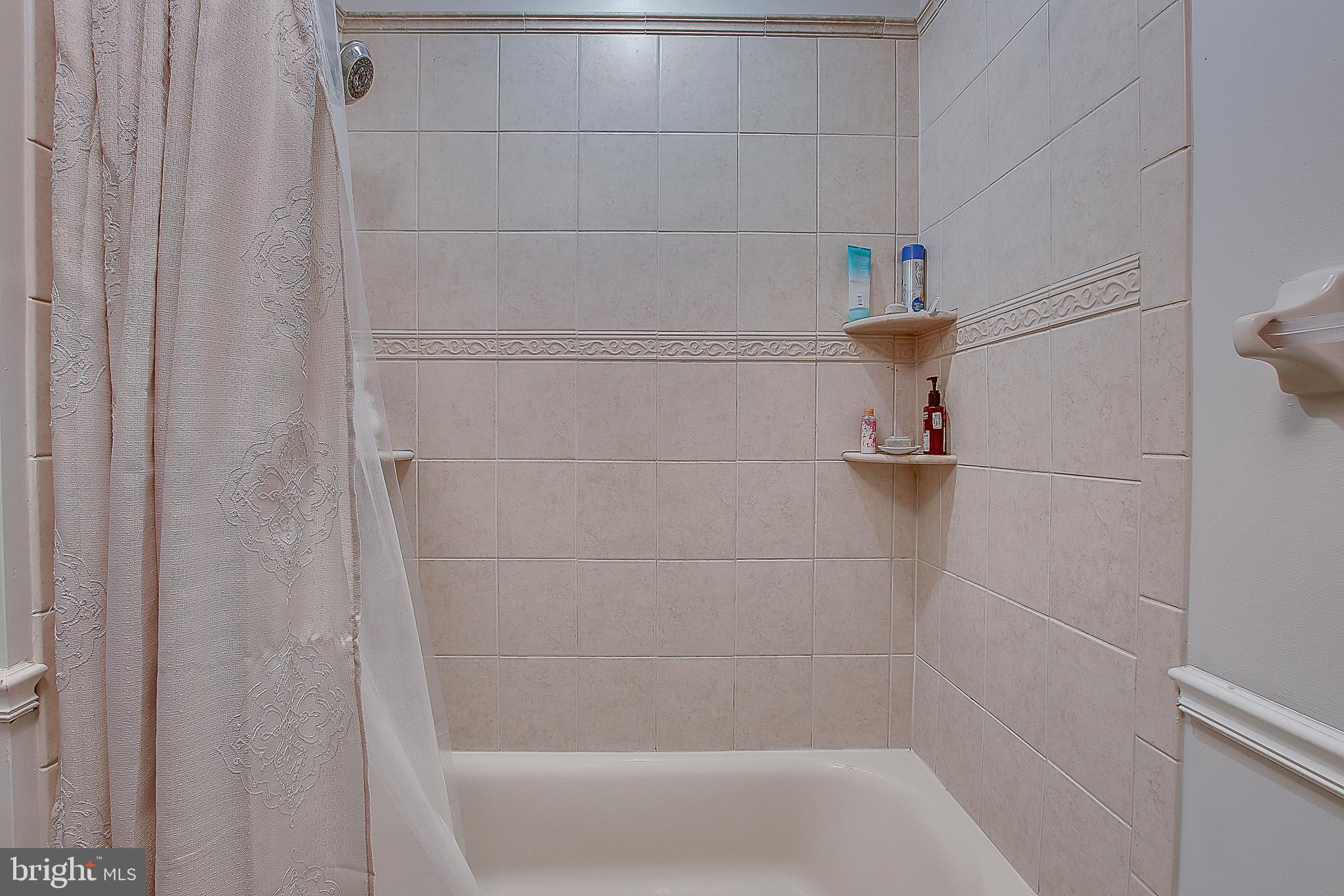 1103 Lavera Road Warminster, PA 18974 - Photo 31 of 35 Gallery Image 31