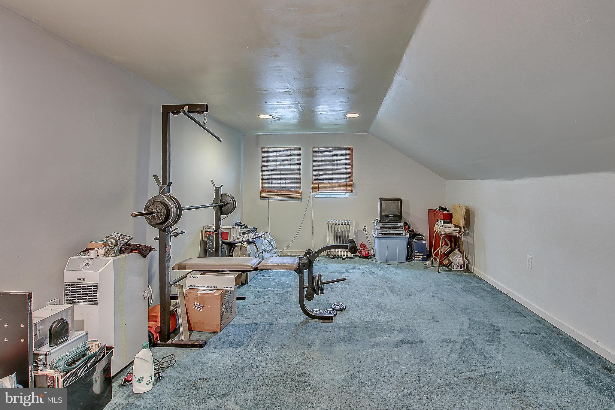 1103 Lavera Road Warminster, PA 18974 - Photo 33 of 35 Gallery Image 33