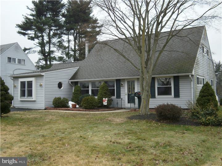 35 Merry Turn Road Levittown, PA 19056 - Photo 18 of 18 Exterior Front