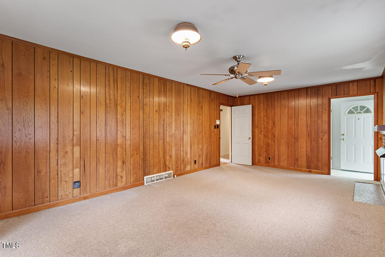 6319 Amhurst Road Durham, NC 27713 - Photo 12 of 41 6319 Amhurst Rd
