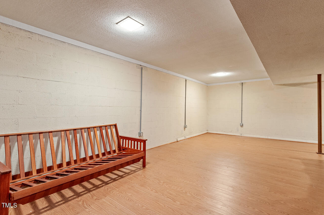 6319 Amhurst Road Durham, NC 27713 - Photo 24 of 41 6319 Amhurst Rd