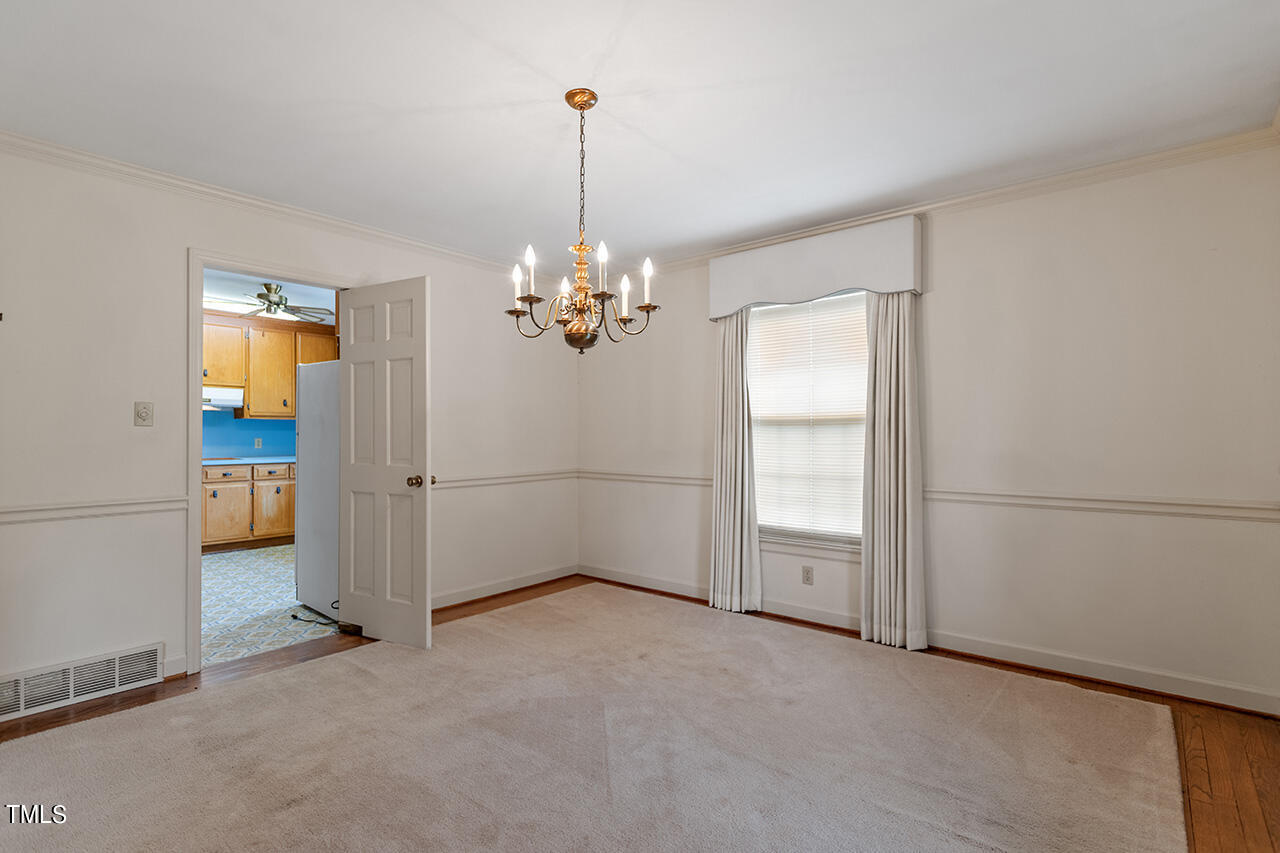 6319 Amhurst Road Durham, NC 27713 - Photo 5 of 41 6319 Amhurst Rd