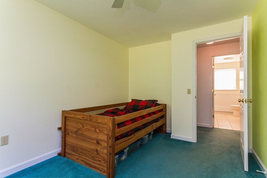 152 Fitchburg Road Townsend, MA 01469 - Photo 23 of 30