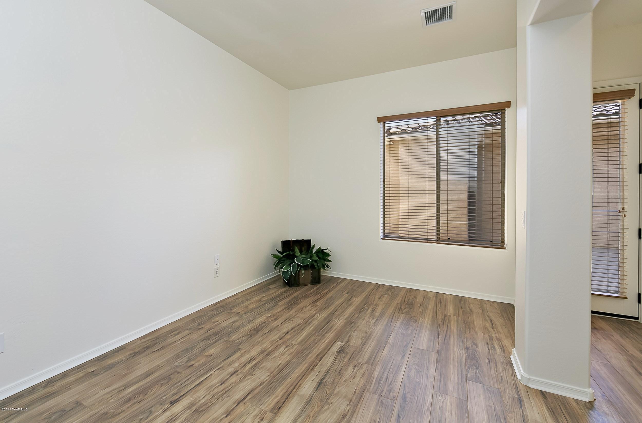 7453 East Beaver Valley Road Prescott Valley, AZ 86314 - Photo 13 of 30 013_OfficeDen