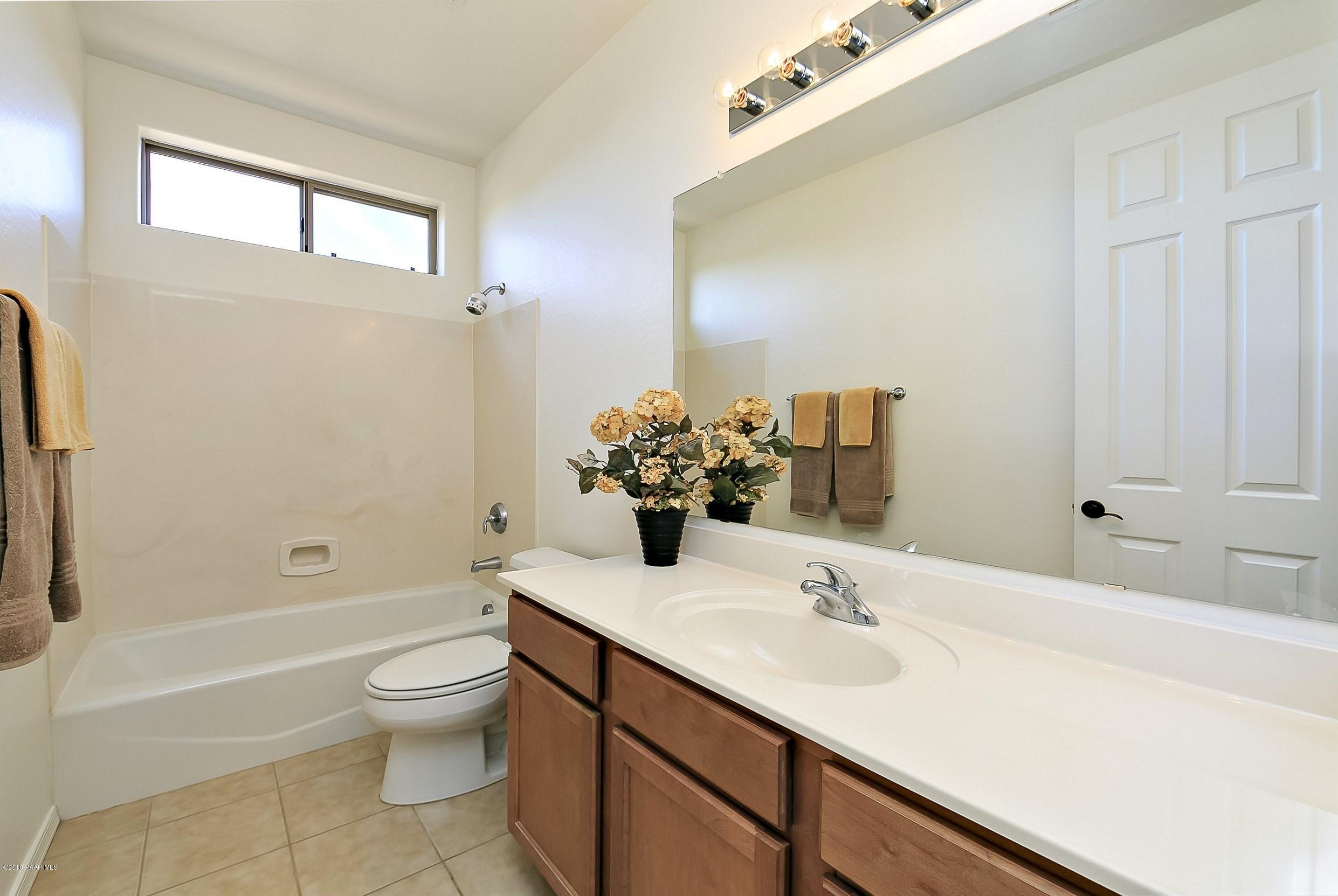 7453 East Beaver Valley Road Prescott Valley, AZ 86314 - Photo 15 of 30 015_Bath 2