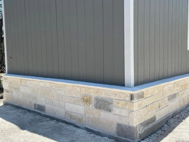 $1,650 | 960 Forest View Drive, Unit 2, Blanco, TX 78606