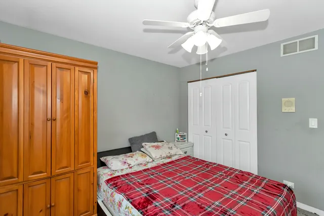 $310,000 | 1273 Dunamon Drive, Bartlett, IL 60103