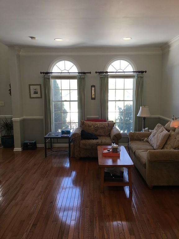 36 Hawthorne Road Shrewsbury, MA 01545 - Photo 11 of 25 Gallery Image 11