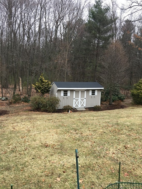 36 Hawthorne Road Shrewsbury, MA 01545 - Photo 24 of 25 Gallery Image 24