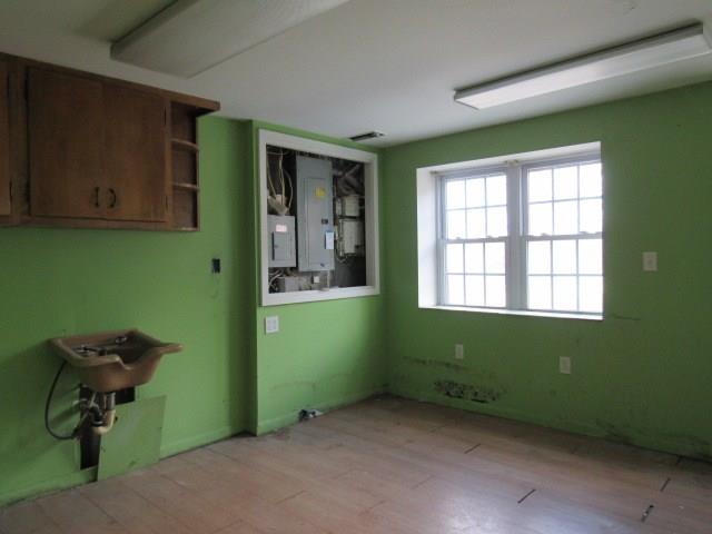 3 Fort Pitt Road Carnegie, PA 15106 - Photo 8 of 22 Gallery Image 8