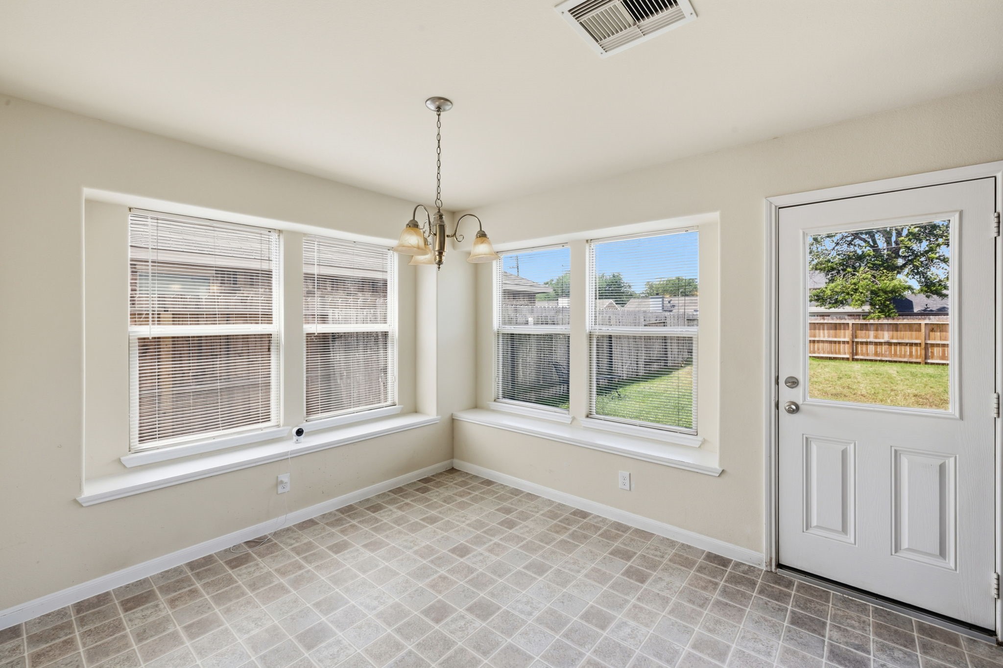 2623 Leopard Court Katy, TX 77449 - Photo 18 of 50