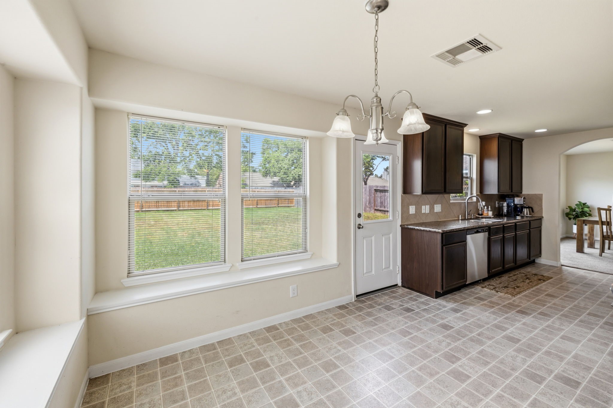 2623 Leopard Court Katy, TX 77449 - Photo 20 of 50