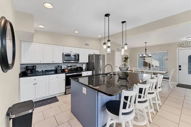 $5,500 | 2408 Colgate Avenue, Bradenton, FL 34207