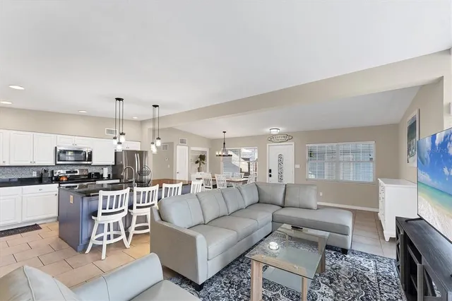 $5,500 | 2408 Colgate Avenue, Bradenton, FL 34207