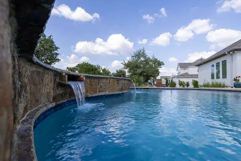 $1,799,999 | 10912 Seawall Drive, Austin, TX 78737
