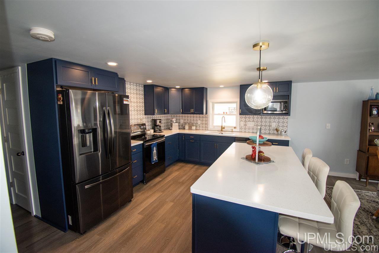 1829 Hewitt Street Ishpeming, MI 49849 - Photo 2 of 15 Gallery Image 2