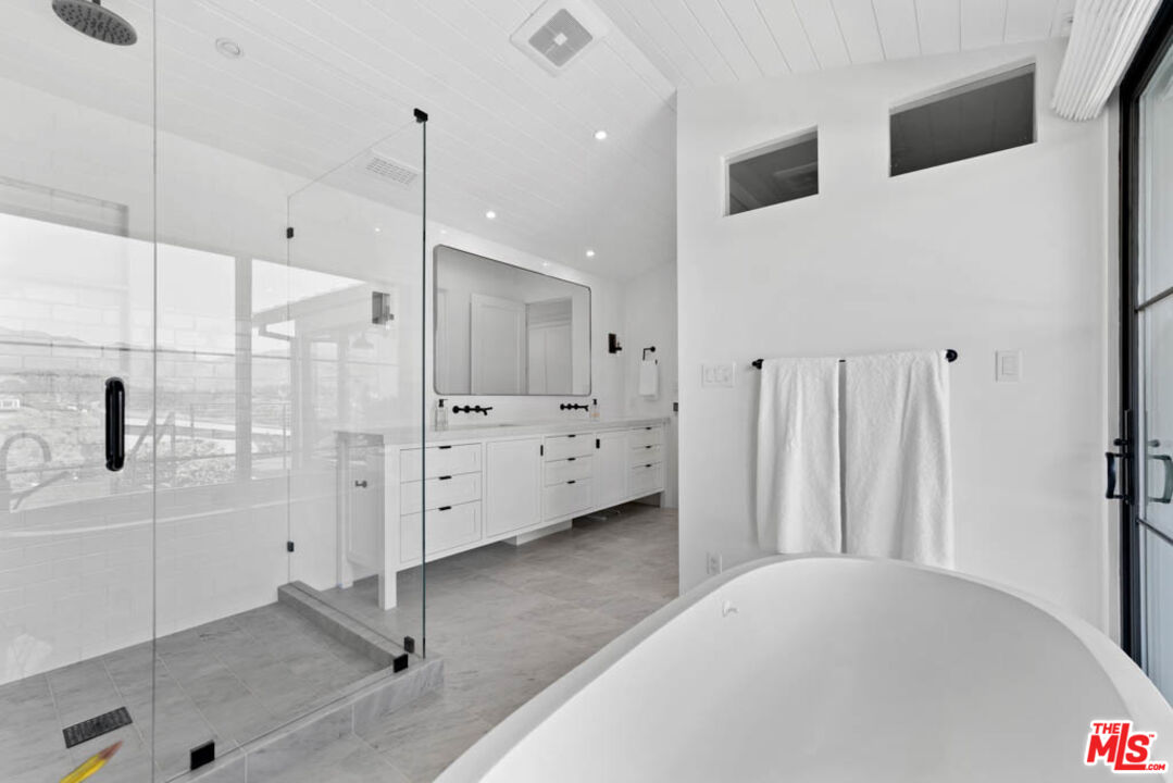 29351 Bluewater Road Malibu, CA 90265 - Photo 38 of 52 a view of a bathroom with a shower