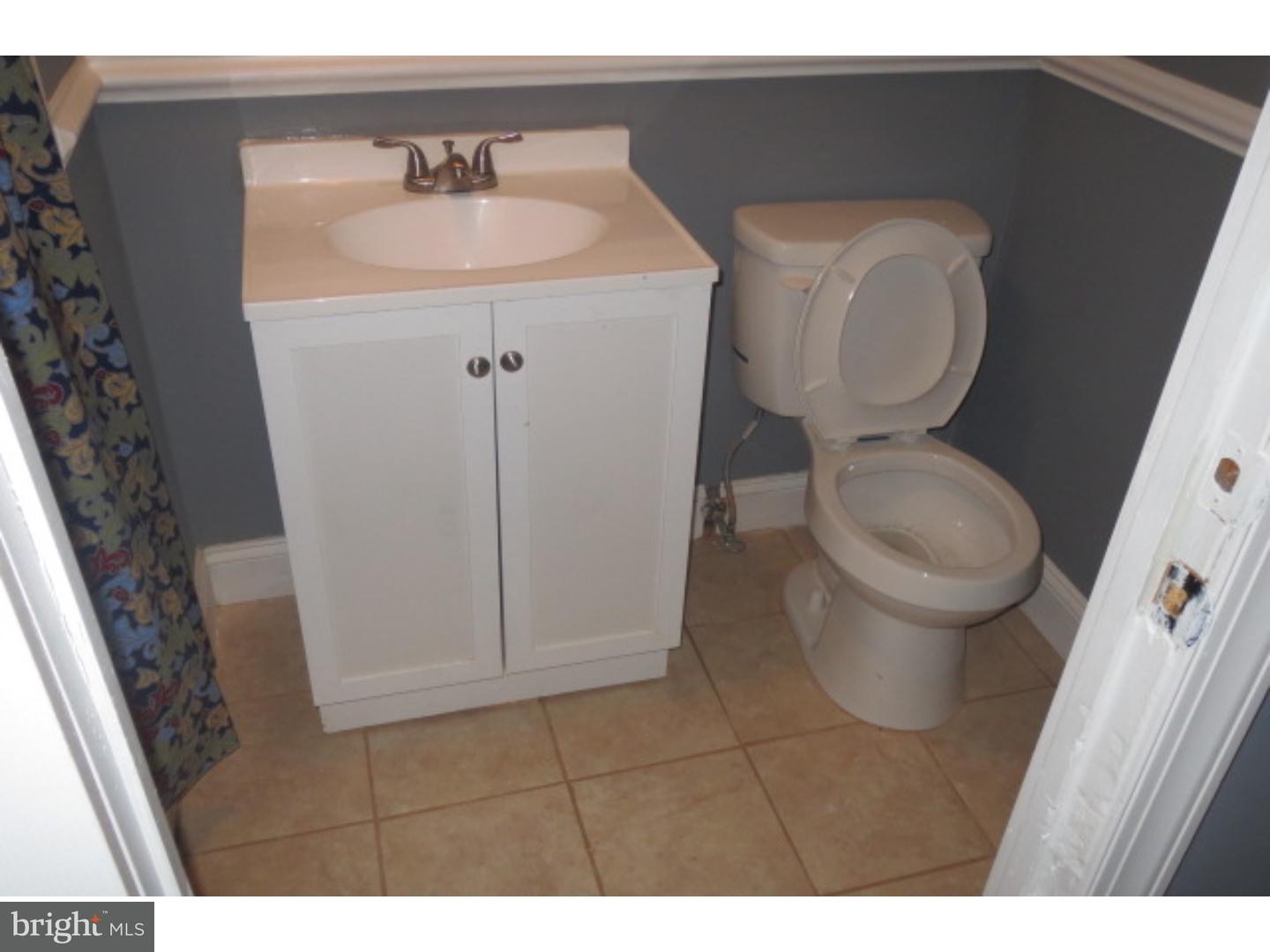 1353 Pennington Road Philadelphia, PA 19151 - Photo 22 of 24 Gallery Image 22