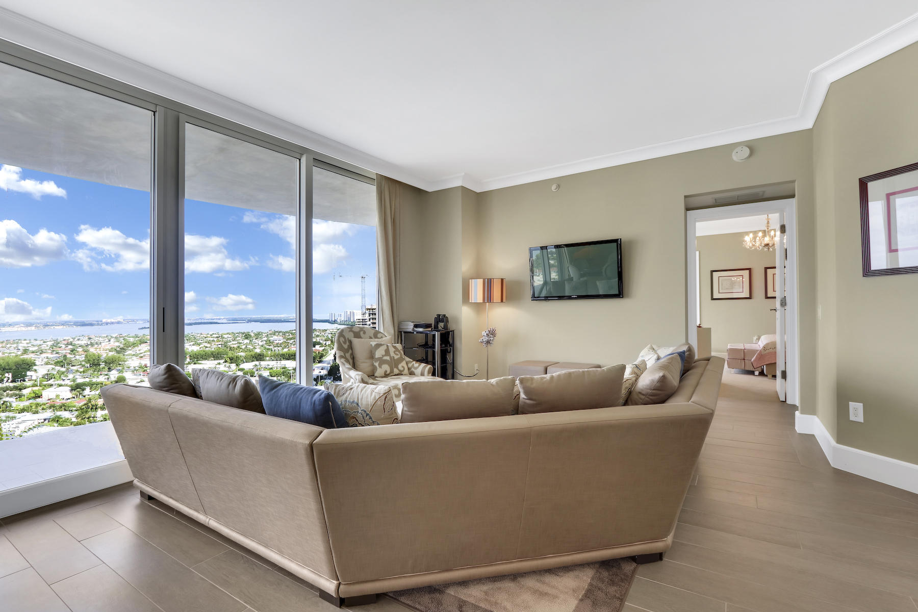 2700 North Ocean Drive, Unit 1806B Singer Island, FL 33404 - Photo 4 of 46 Ritz 1806B