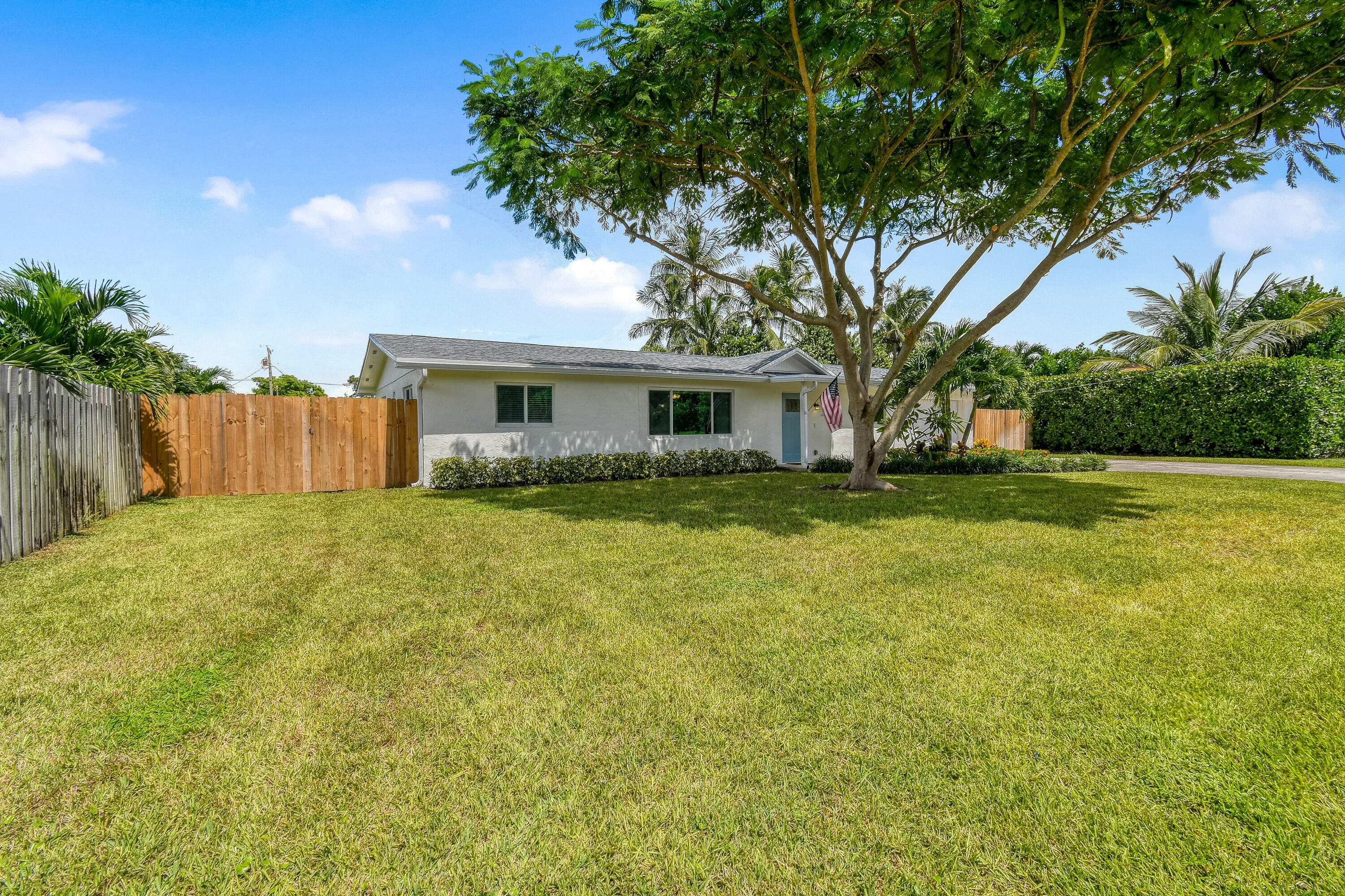 4879 Southeast Horseshoe Point Road Stuart, FL 34997 - Photo 58 of 61 DSC_9418