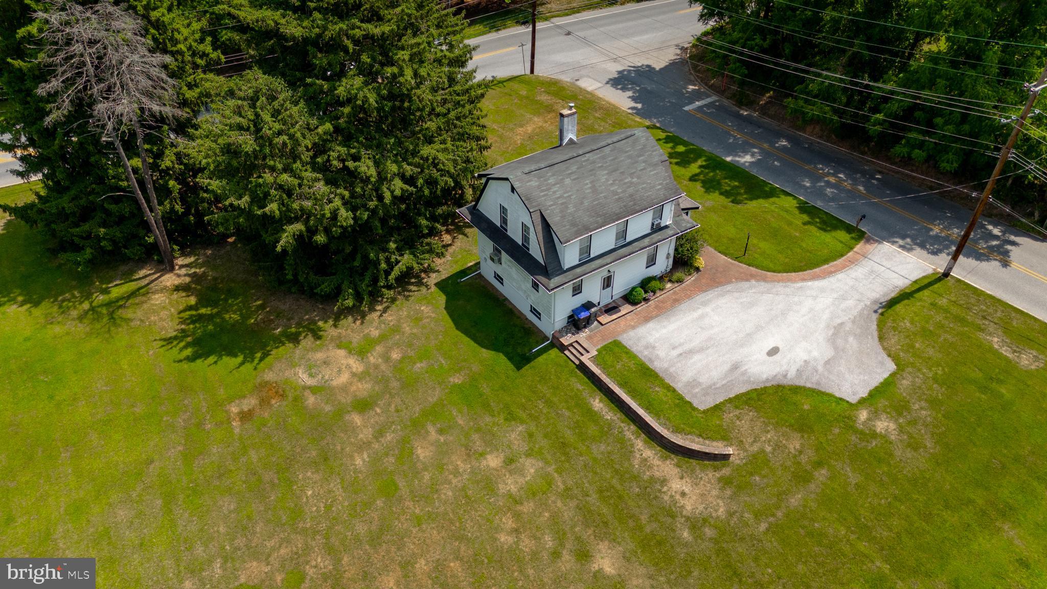 31 Old State Road Berwyn, PA 19312 - Photo 2 of 23