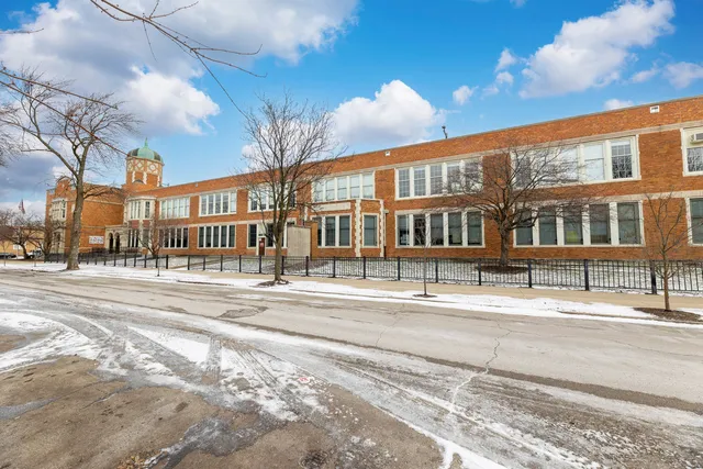 $299,900 | 1434 North Leamington Avenue, Chicago, IL 60651