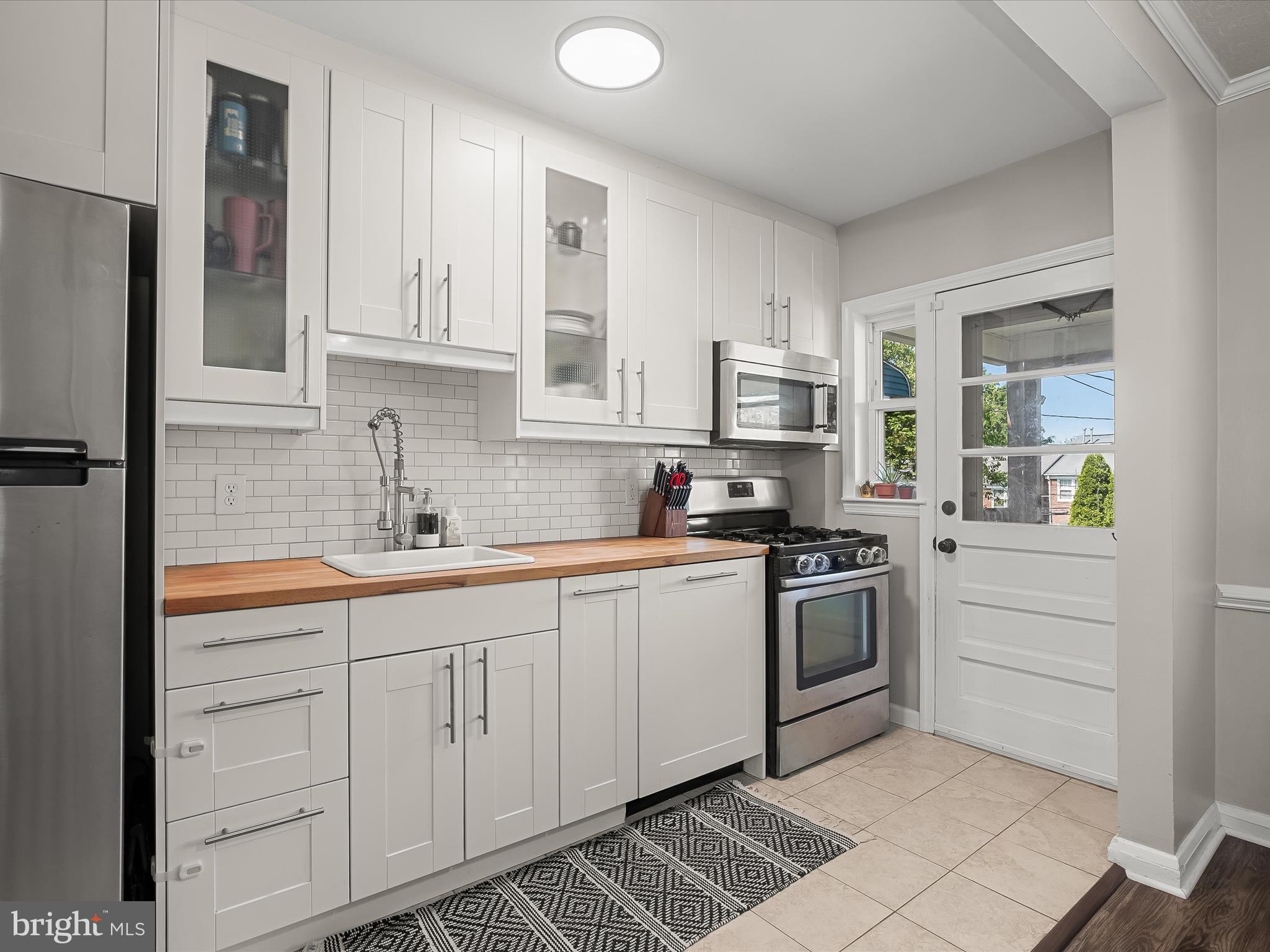 8372 Hillendale Road Parkville, MD 21234 - Photo 15 of 56 Kitchen