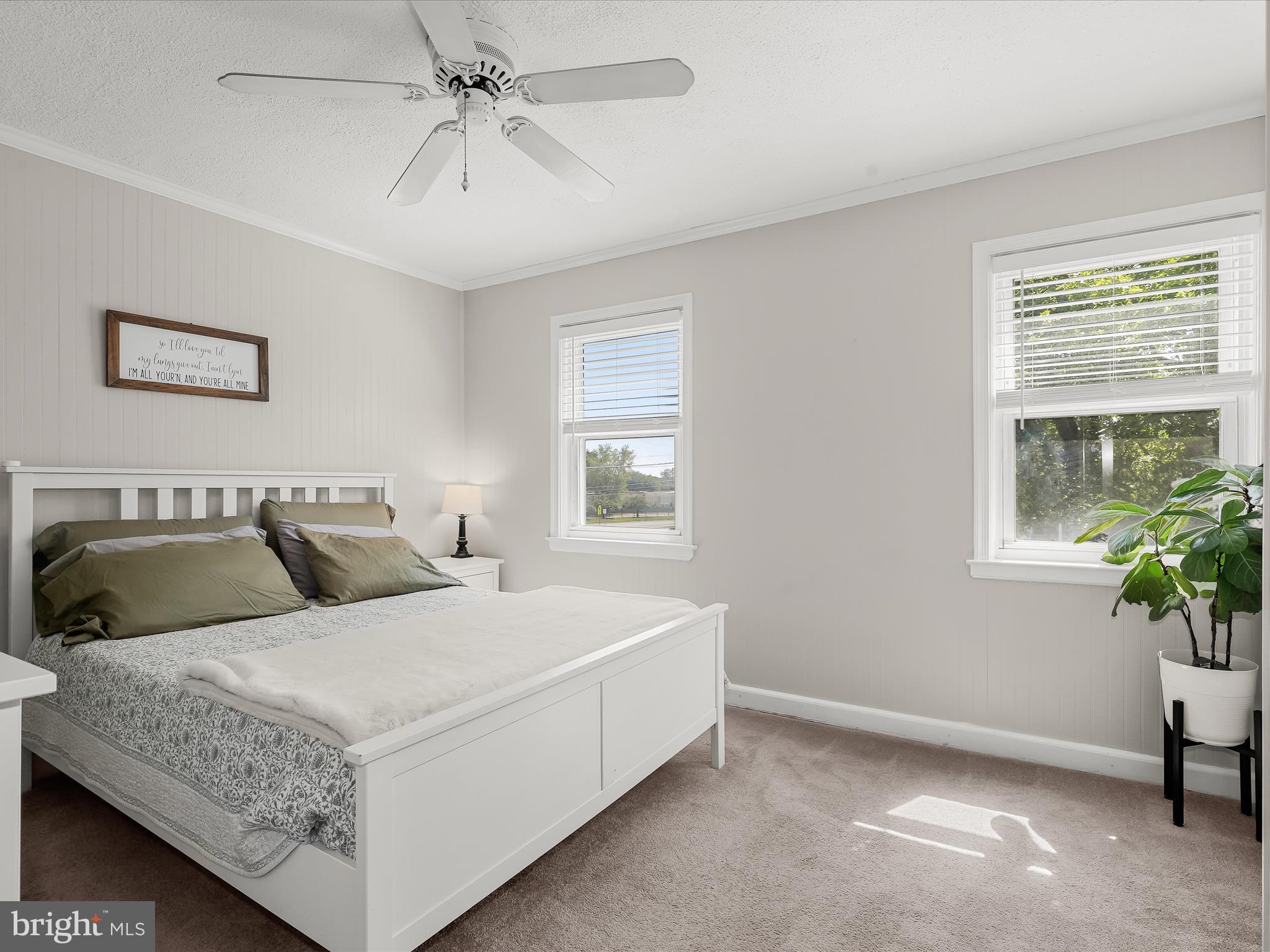 8372 Hillendale Road Parkville, MD 21234 - Photo 19 of 56 Primary Bedroom