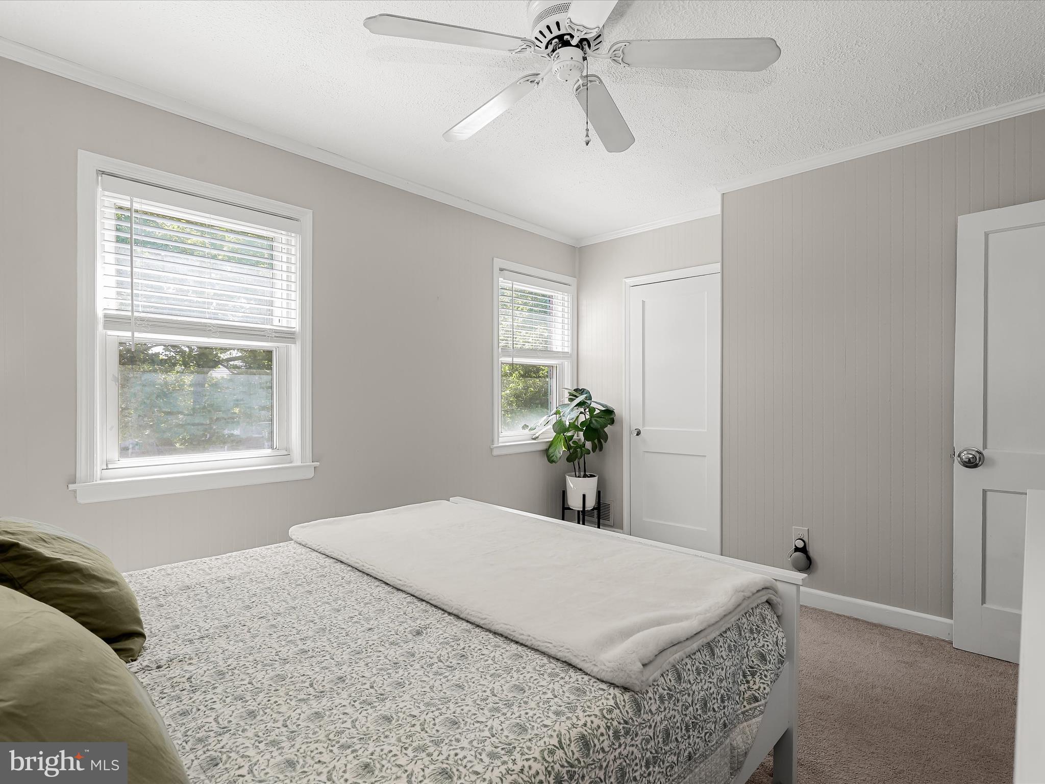 8372 Hillendale Road Parkville, MD 21234 - Photo 22 of 56 Primary Bedroom