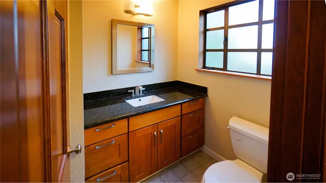 $997,450 | 16902 28th Avenue Southwest, Burien, WA 98166