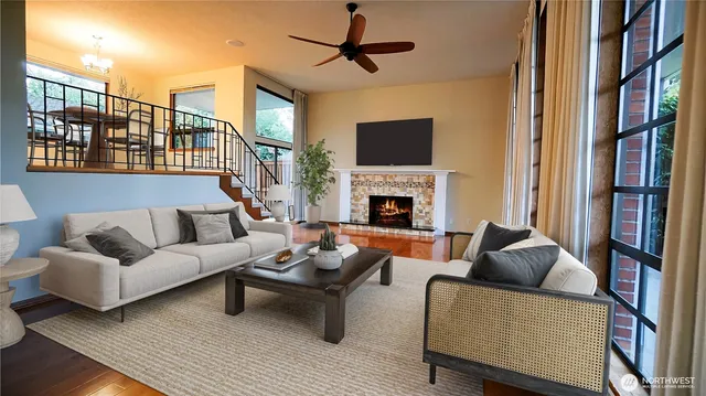 $997,450 | 16902 28th Avenue Southwest, Burien, WA 98166