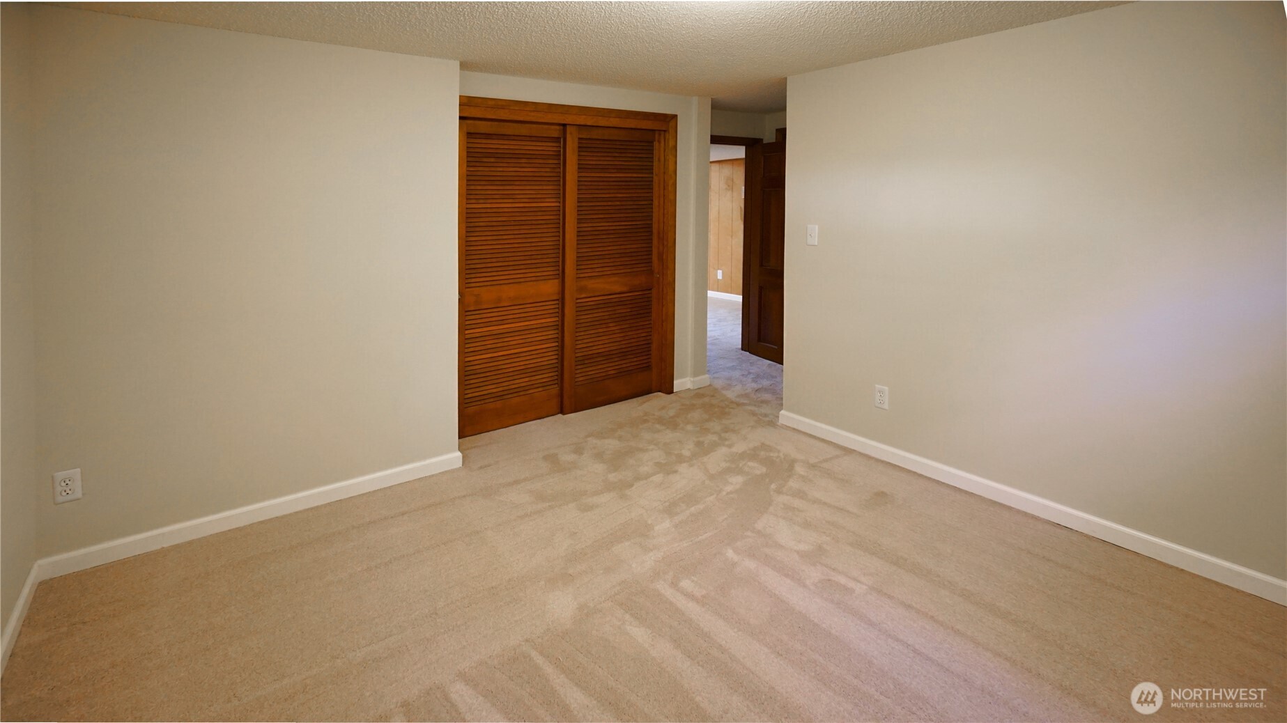 16902 28th Avenue Southwest Burien, WA 98166 - Photo 29 of 37