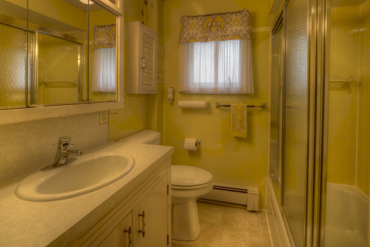 8145 South Rustic Drive Cedar, MI 49621 - Photo 28 of 45 1835906-27.JPG
