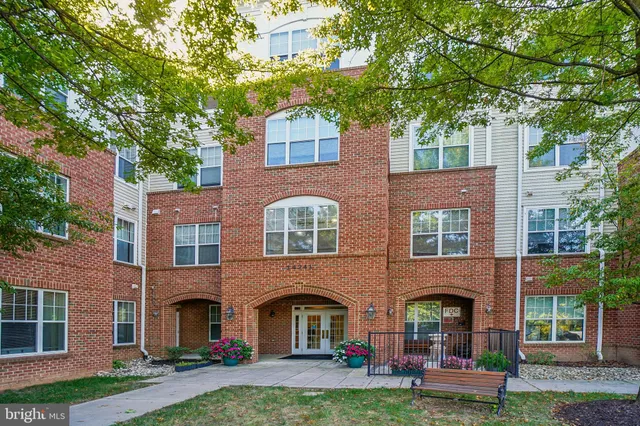 $222,002 | 14241 Kings Crossing Boulevard, Unit 108, Boyds, MD 20841