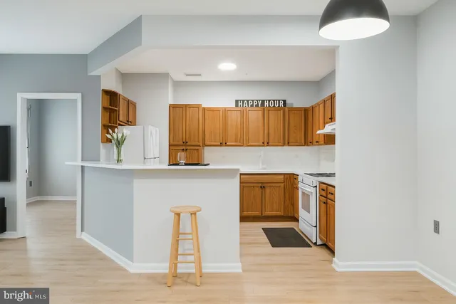 $222,002 | 14241 Kings Crossing Boulevard, Unit 108, Boyds, MD 20841