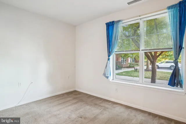 $222,002 | 14241 Kings Crossing Boulevard, Unit 108, Boyds, MD 20841