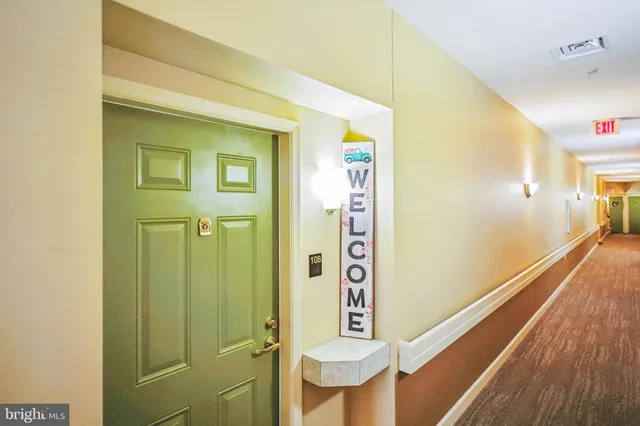 $222,002 | 14241 Kings Crossing Boulevard, Unit 108, Boyds, MD 20841